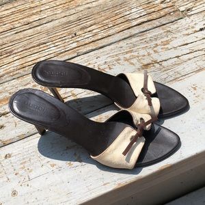 Gucci Bow White Monogram Kitten Heel Mules